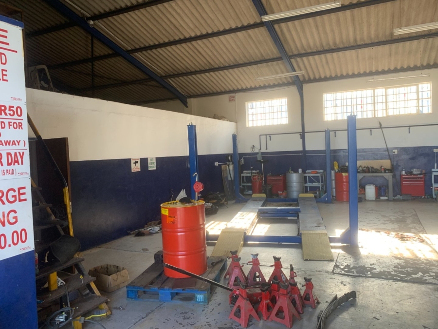 Commercial Property for Sale in North End Eastern Cape